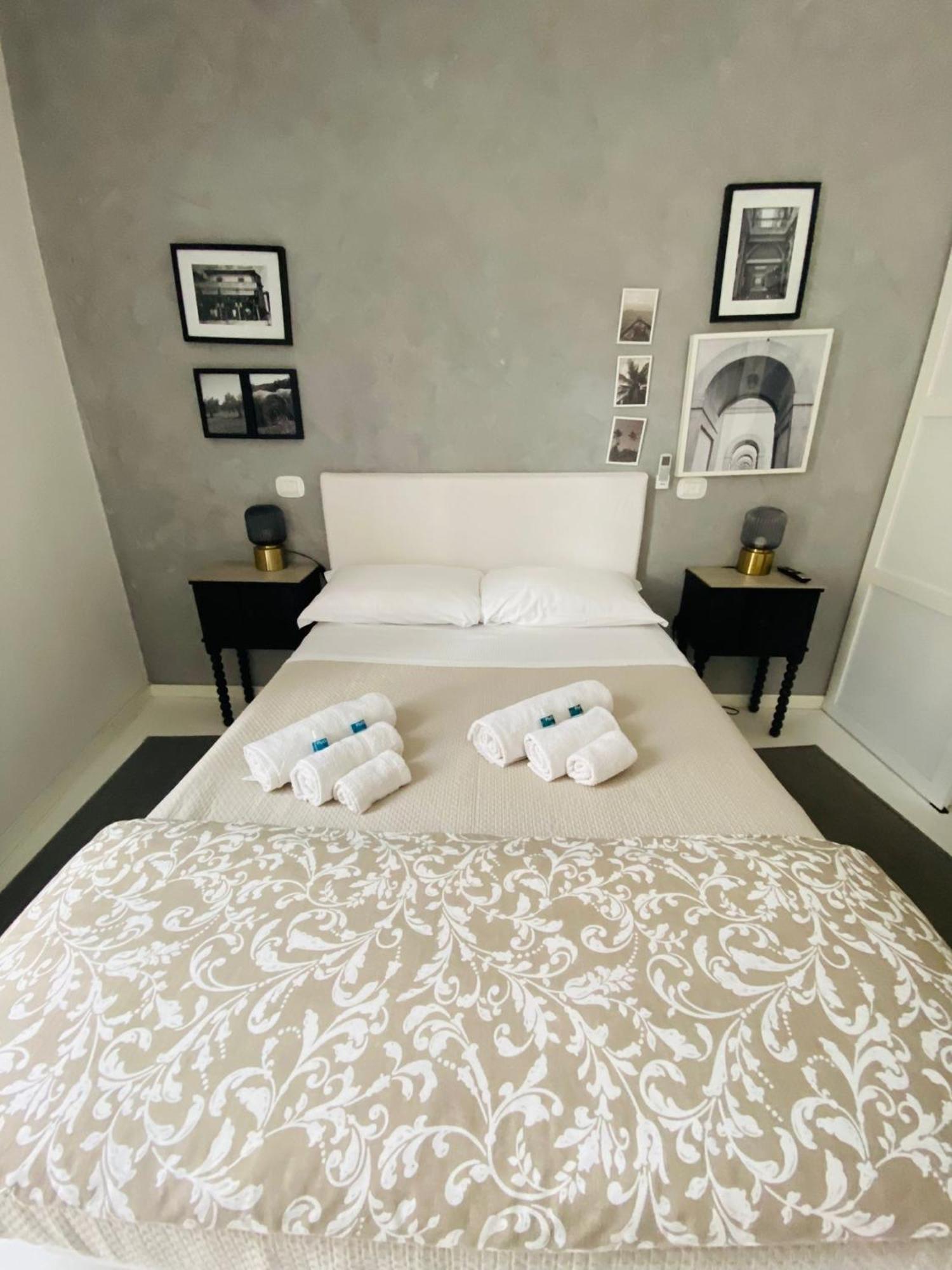 Rome, Beautiful Apartment In A Vintage Building Ostie Extérieur photo